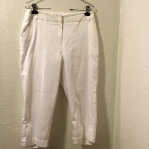 Josephine Chaus Women’s size 12 capris
